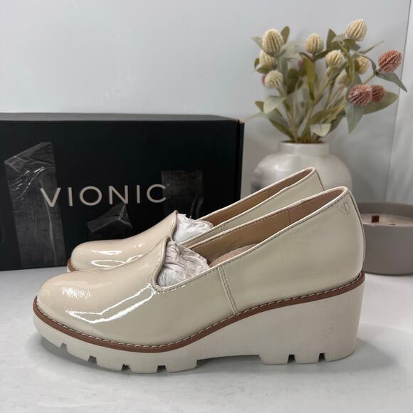 Vionic Willa Wedge Patent Leather Slip-on Loafer Cream Women's 7M NWB - Picture 3 of 11